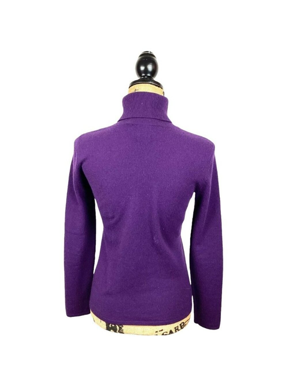 Black Saks Fifth Avenue Womens Purple Cashmere Turtleneck Sweater Size S Made In - Picture 4 of 8